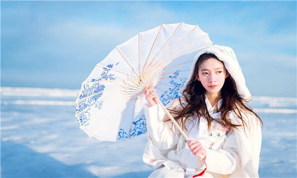 得荣试管代怀生子多少钱一个？助孕之路的费用分析与方案选择